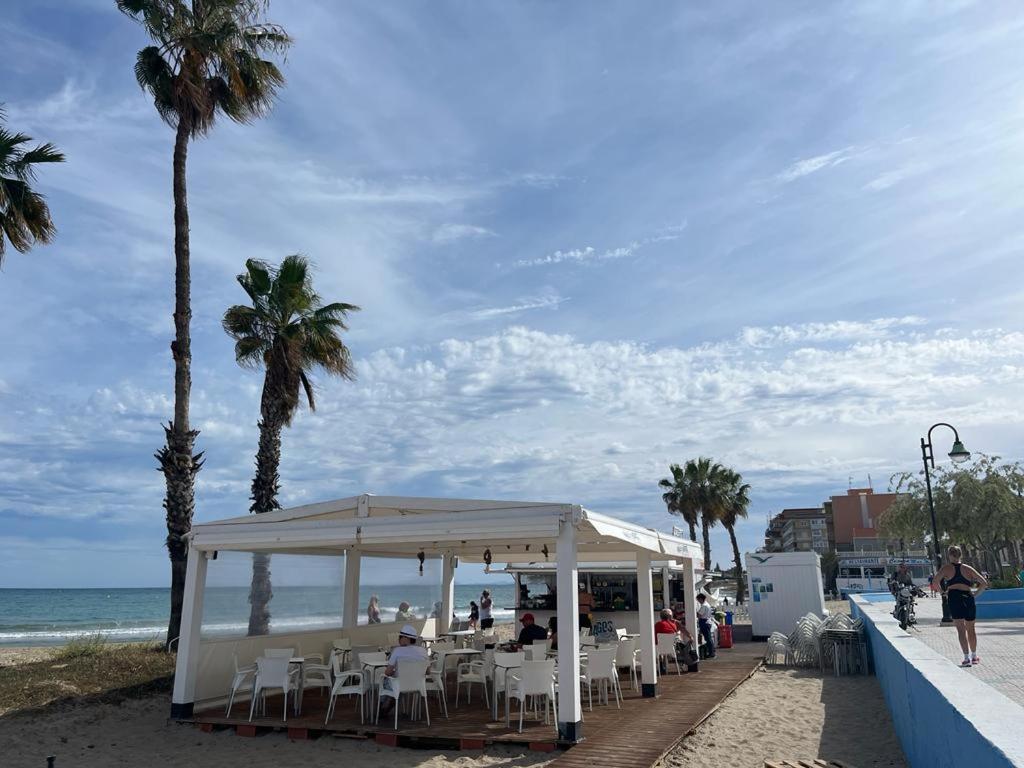 Beach Apartment Amalia Torrevieja Exterior photo